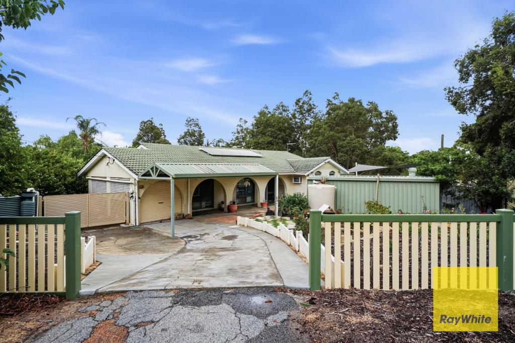10 Blackburne Dr, Kelmscott, WA 6111