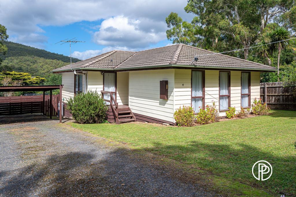 4 Carroll Ave, Millgrove, VIC 3799