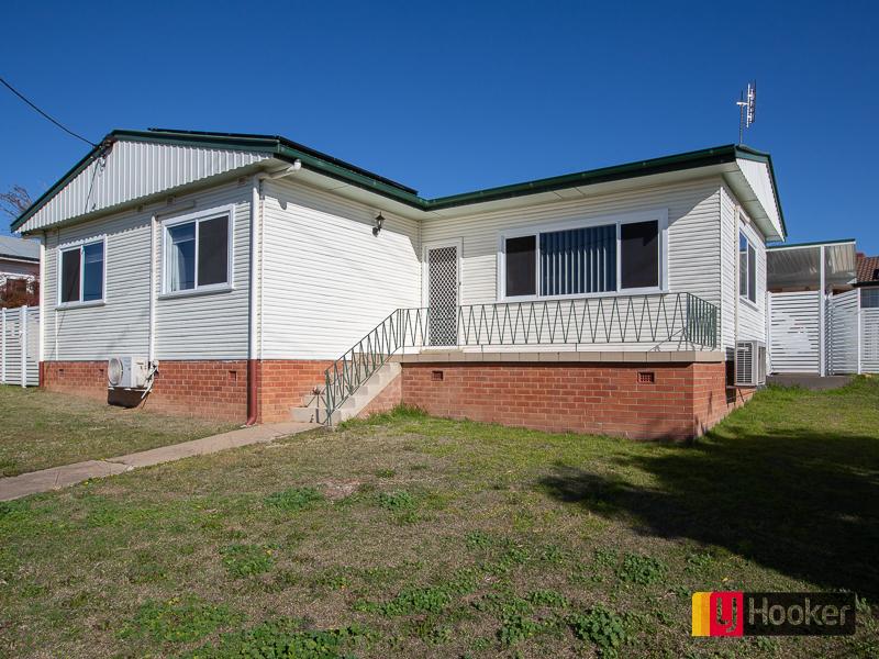 2 Mcrae St, Hillvue, NSW 2340