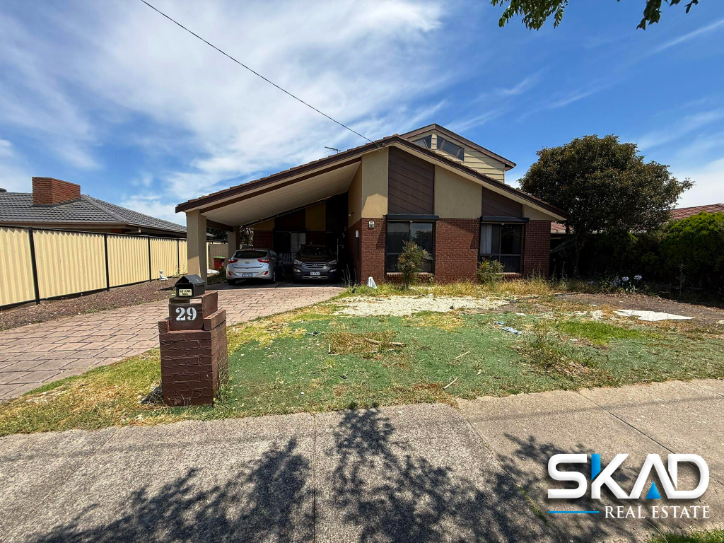 29 Rokeby Cres, Craigieburn, VIC 3064