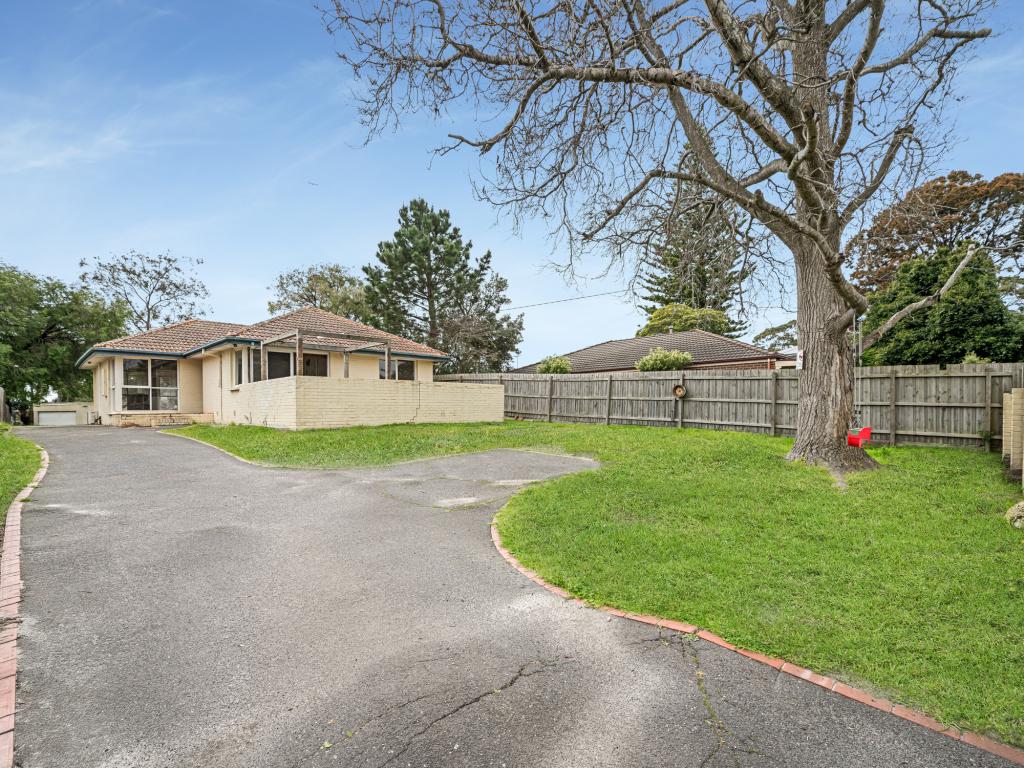 1 Beaconsfield Ave, Frankston, VIC 3199