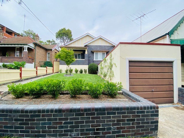 11 Short St, Carlton, NSW 2218