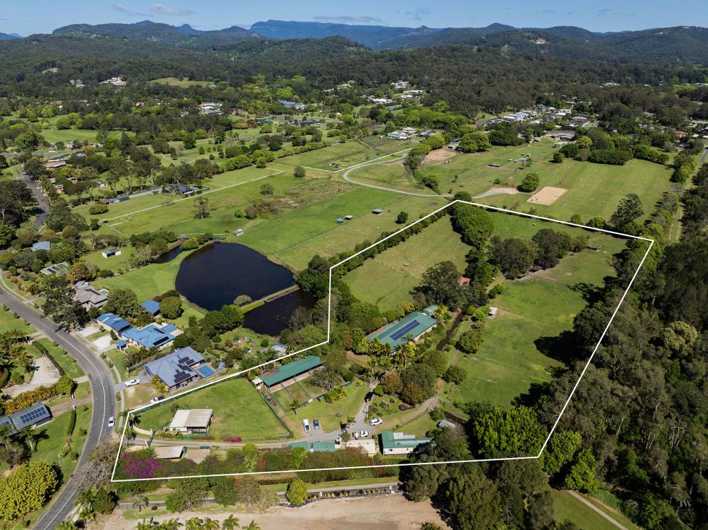 86 Valley Dr, Tallebudgera, QLD 4228