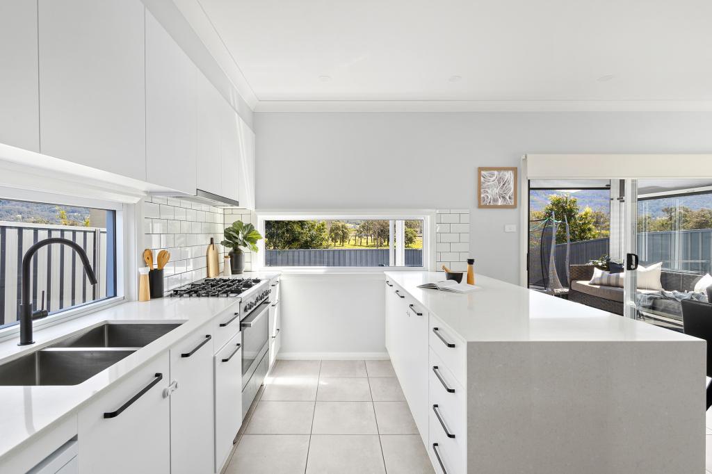 70 Pastureland St, Stream Hill, NSW 2526