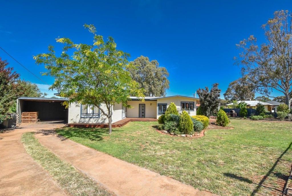 6 Clifton Rd, Jamestown, SA 5491