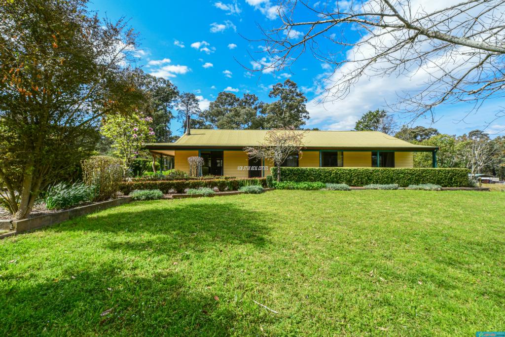 15 DENMEAD ST, THIRLMERE, NSW 2572