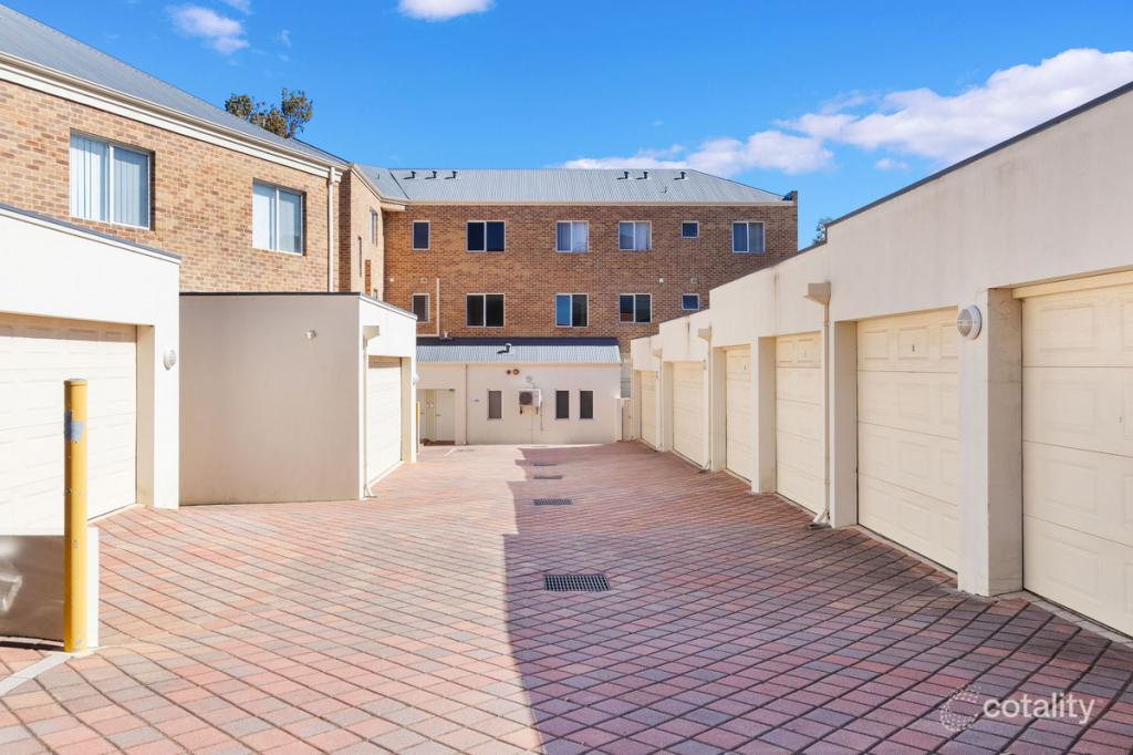 8/93 Grand Bvd, Joondalup, WA 6027
