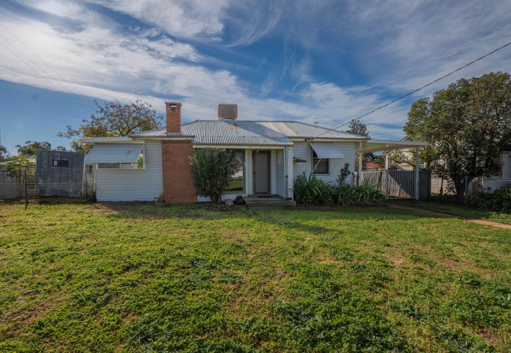 183 Bathurst St, Condobolin, NSW 2877