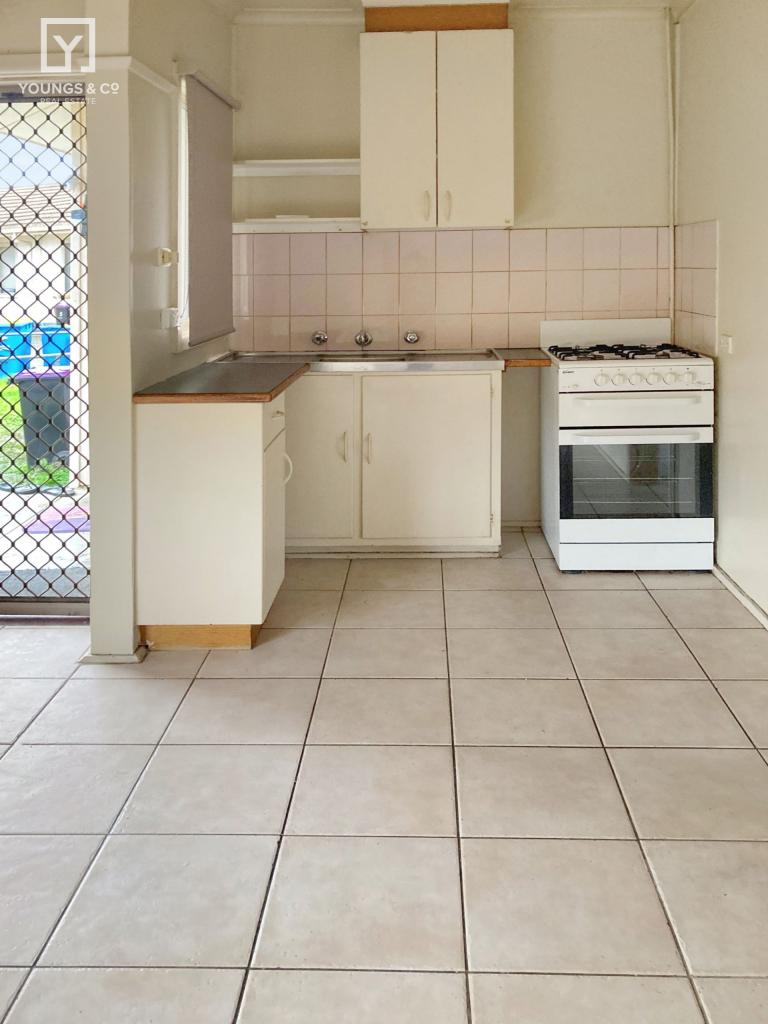 4/4 MCMILLAN CT, SHEPPARTON, VIC 3630