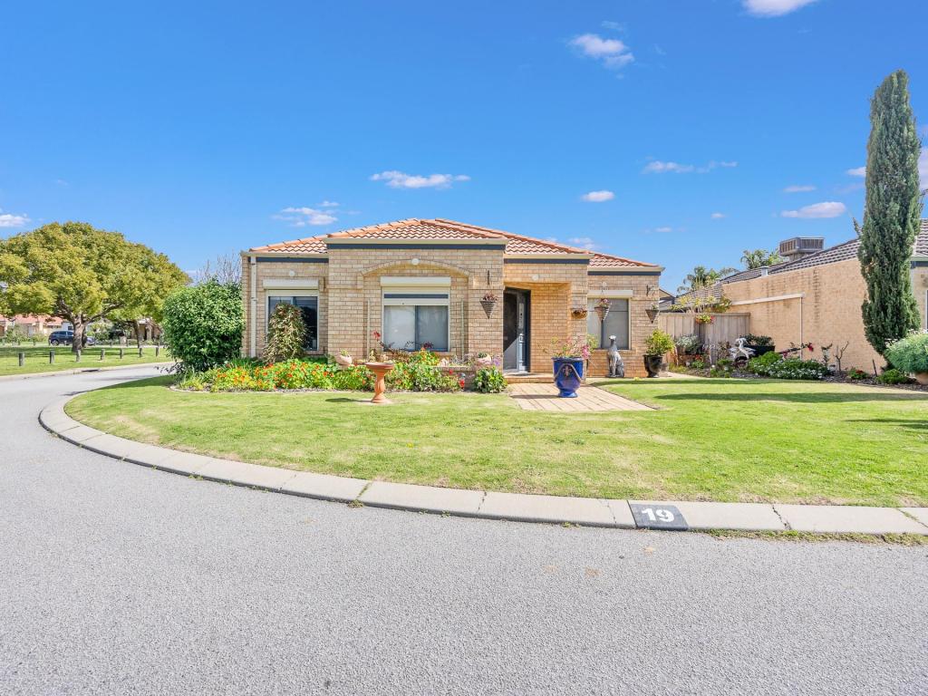 19 Sorrento Turn, Ellenbrook, WA 6069