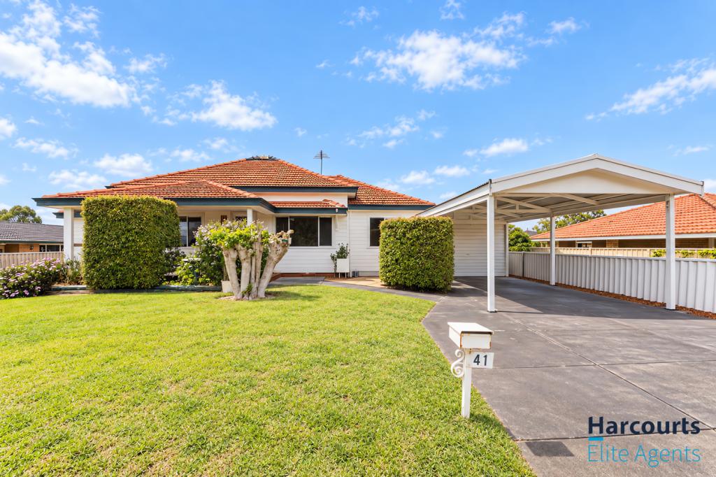 41 Fourth Ave, Shoalwater, WA 6169