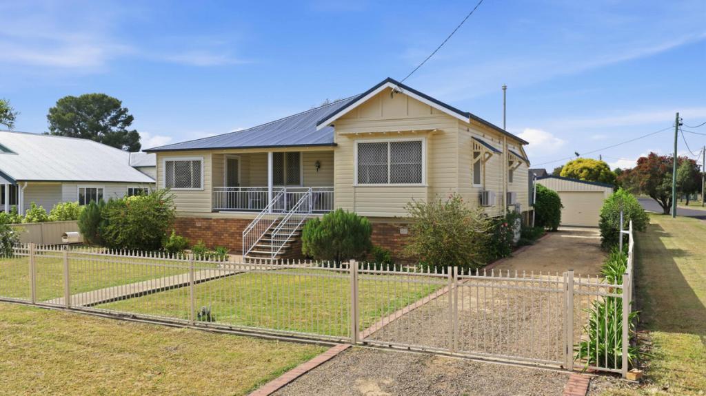 8 Fitzroy St, Narrabri, NSW 2390