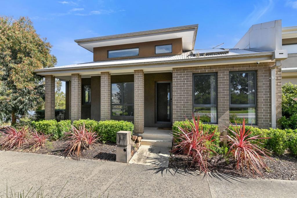 16/7 Cyan Cres, Officer, VIC 3809