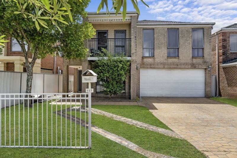 117 Roper Rd, Blue Haven, NSW 2262