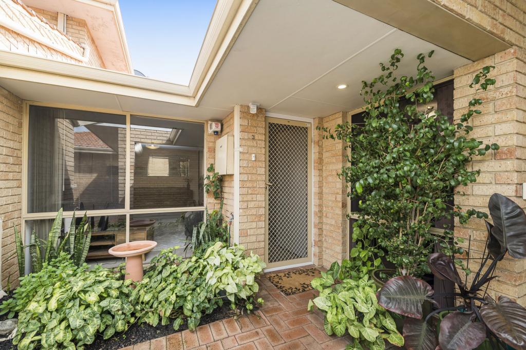 3/127 Robert St, Como, WA 6152