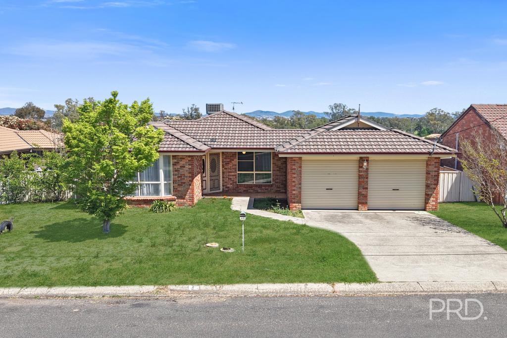 40 Milburn Rd, Oxley Vale, NSW 2340