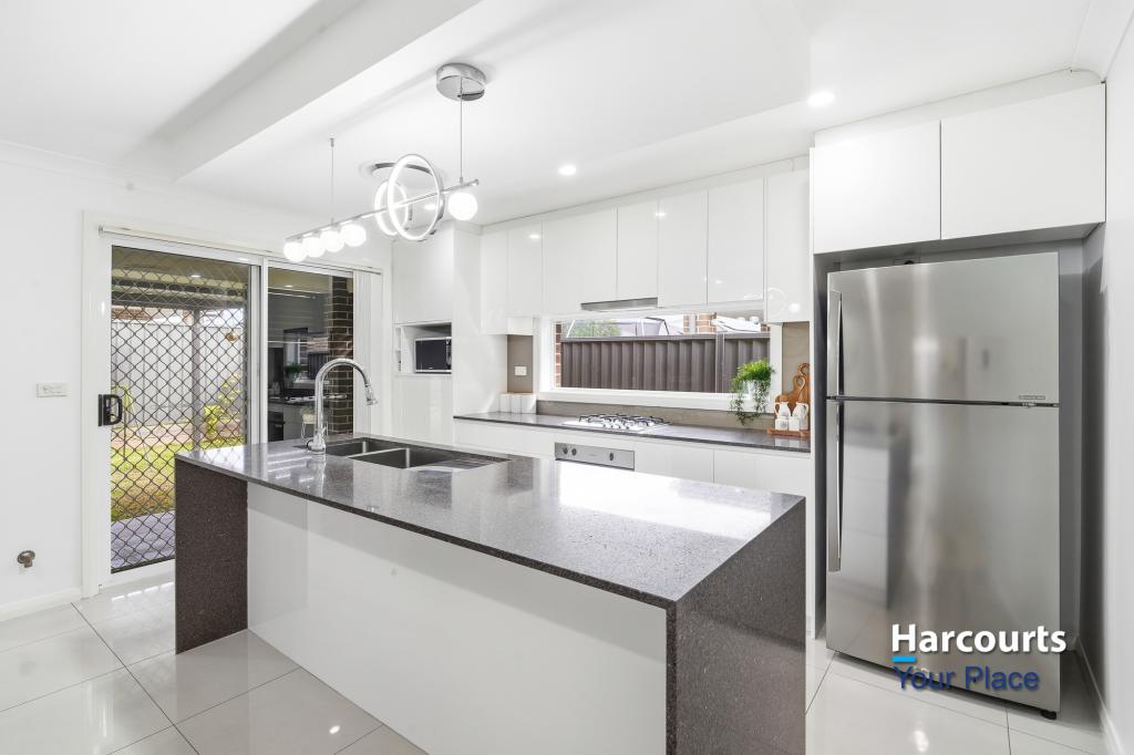 24 Flotilla Cct, Jordan Springs, NSW 2747