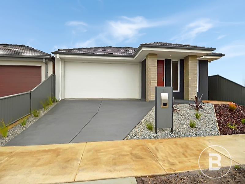15 Holgate Rd, Lucas, VIC 3350