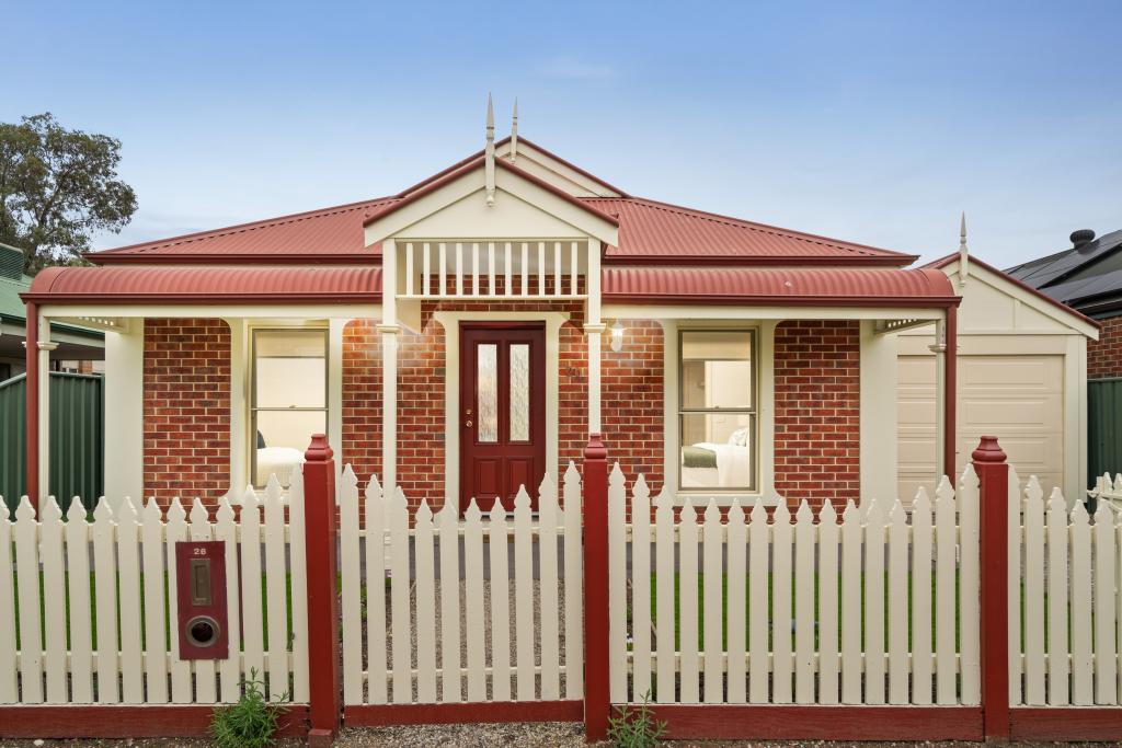 26 Hepburn Way, Caroline Springs, VIC 3023