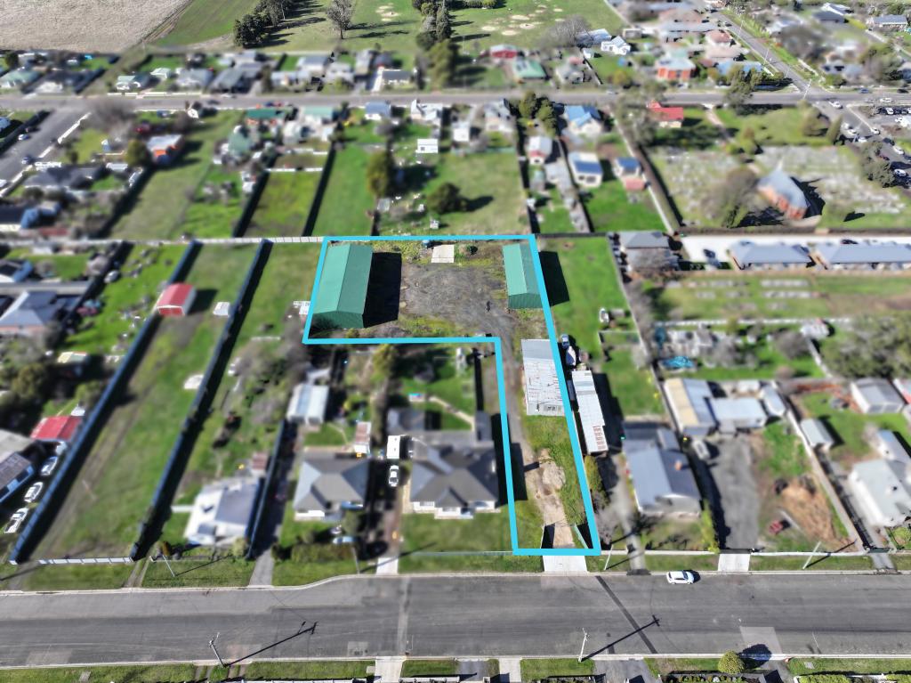 13 Charles St, Cressy, TAS 7302
