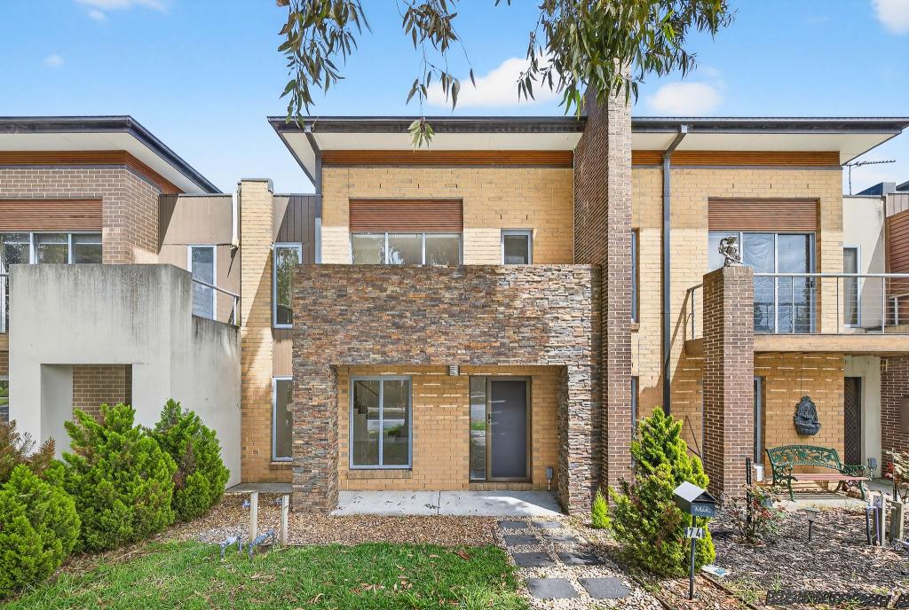 74 Mannavue Bvd, Cranbourne North, VIC 3977