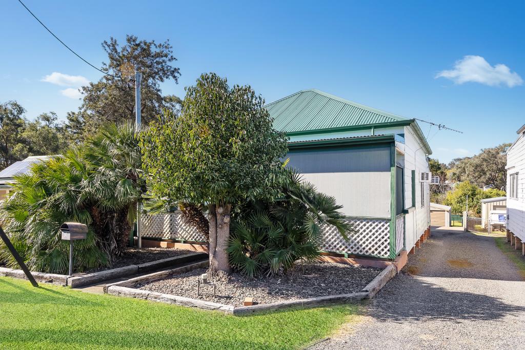 8 Charles St, Abermain, NSW 2326