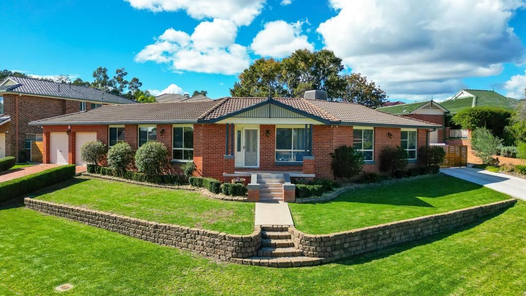 7 Dibar Dr, Hillvue, NSW 2340