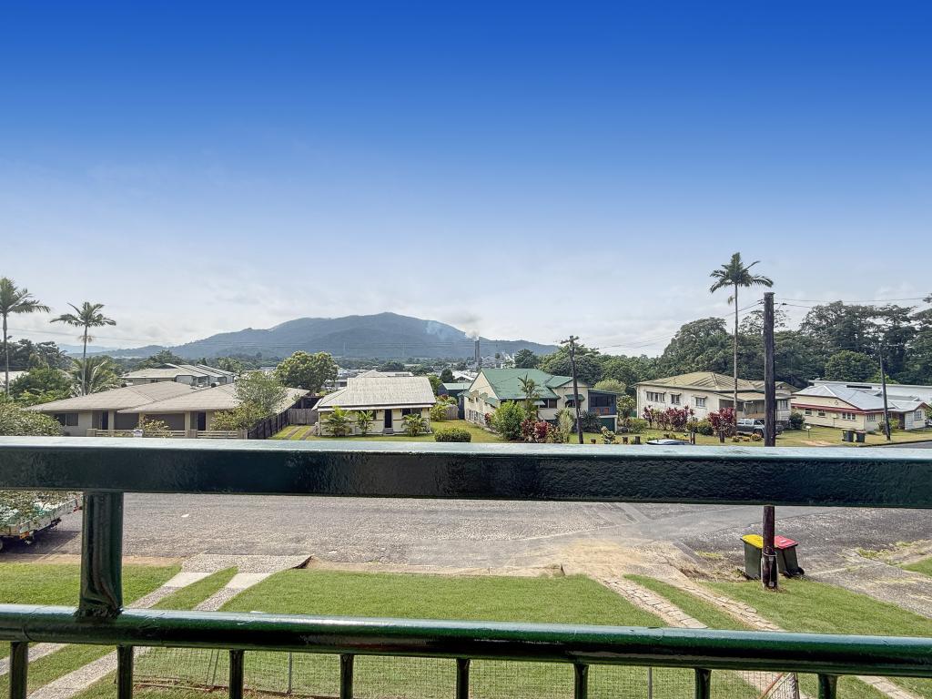 18 Mcquillen St, Tully, QLD 4854