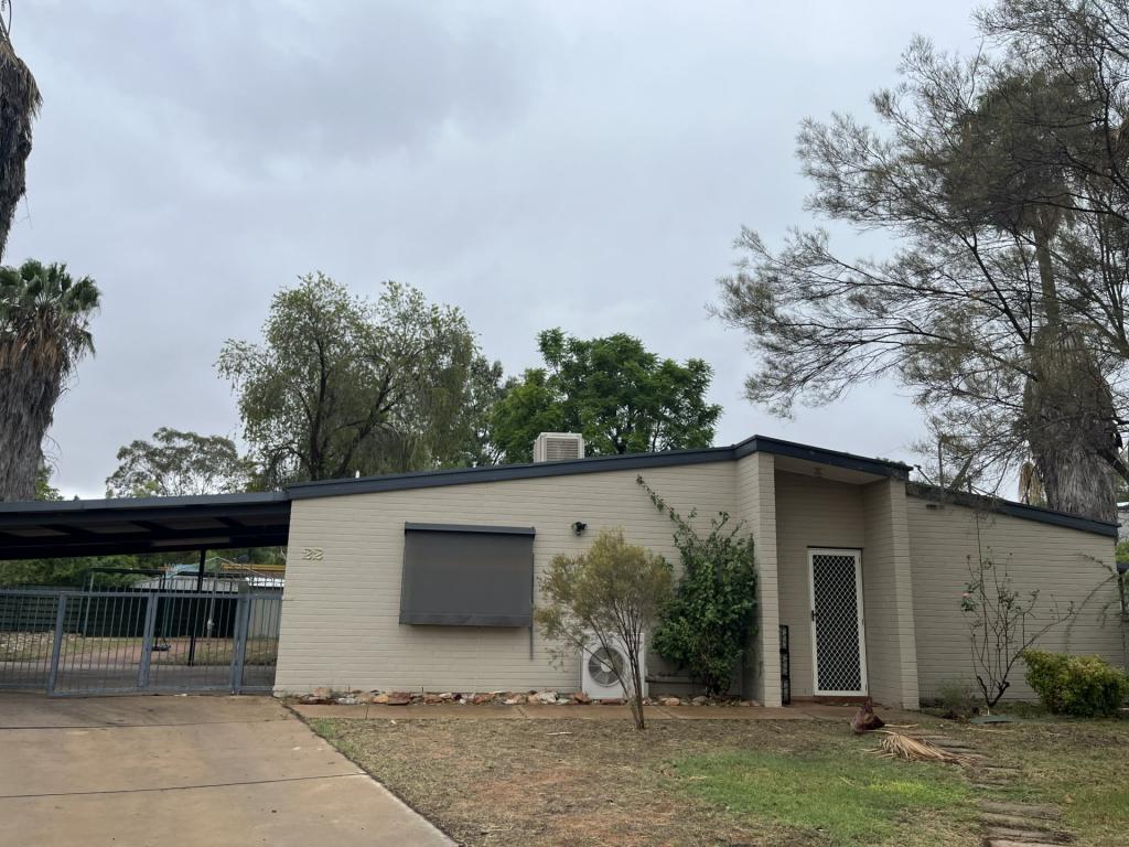 22 Elliott St, Braitling, NT 0870