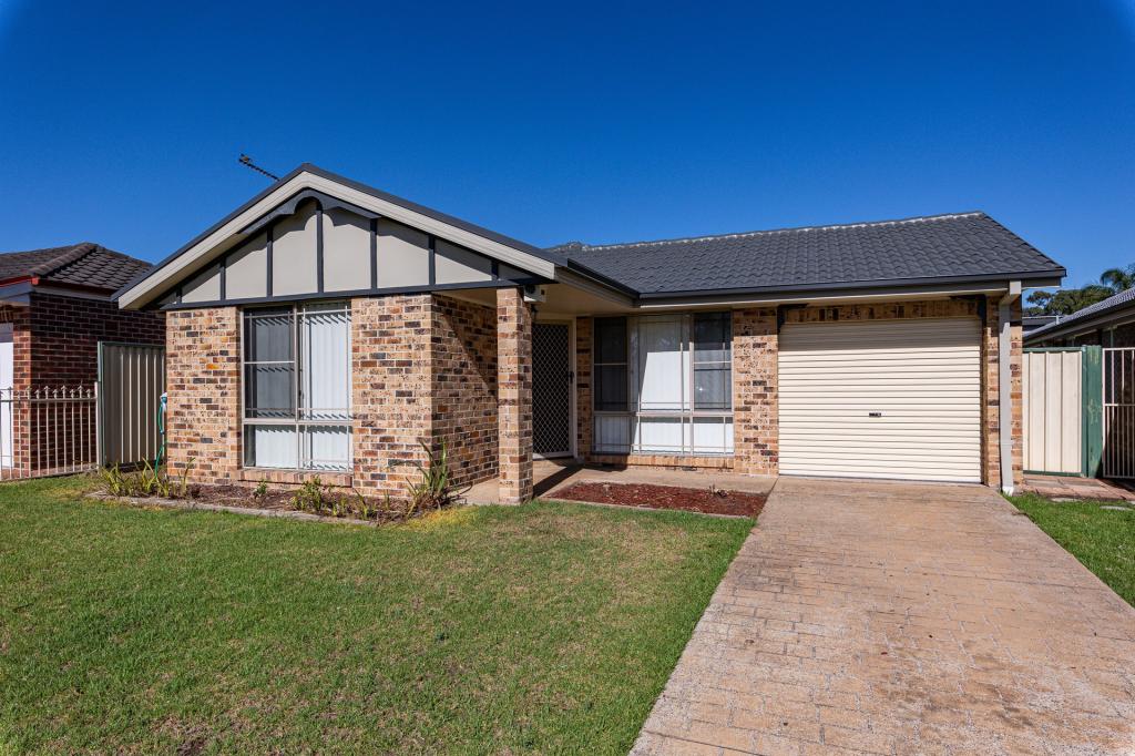 12 CHANDLER ST, ROOTY HILL, NSW 2766