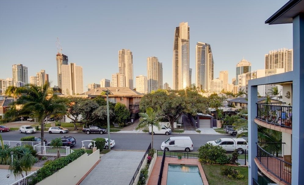 12/10-12 Darrambal St, Surfers Paradise, QLD 4217