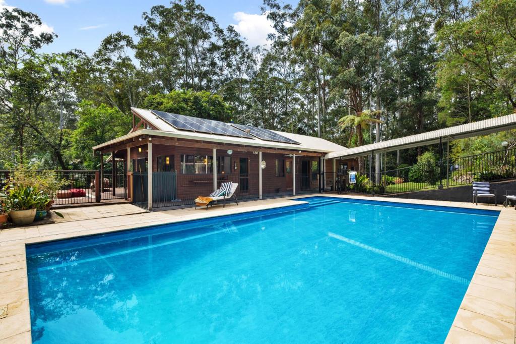 140 Browns Rd, Yarrahapinni, NSW 2441