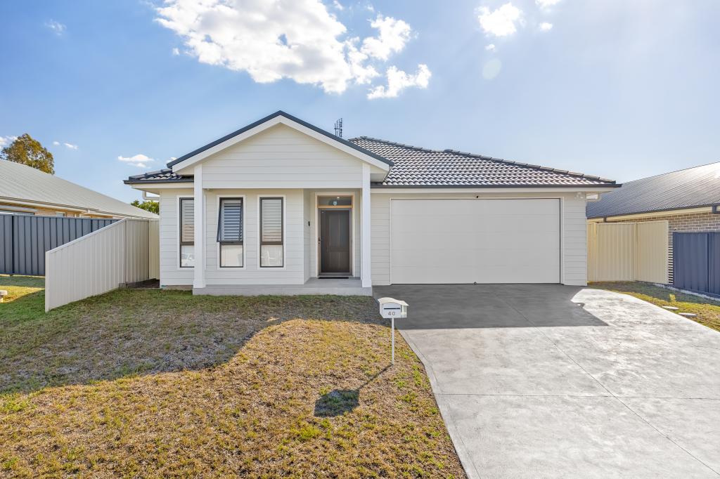 40 FINNEGAN CRES, MUSWELLBROOK, NSW 2333