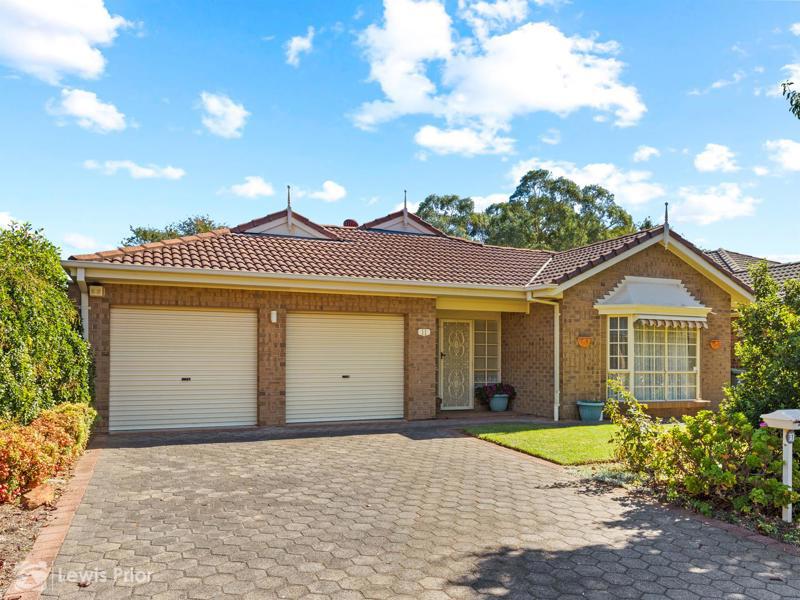 11 Peppertree Gr, Oaklands Park, SA 5046