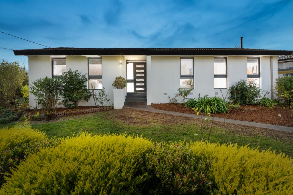 16 ROWAN ST, DONCASTER EAST, VIC 3109