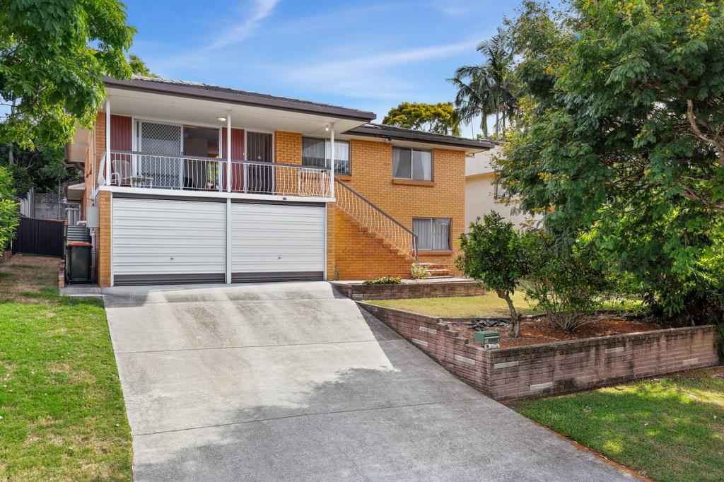 22 Danina St, Mansfield, QLD 4122