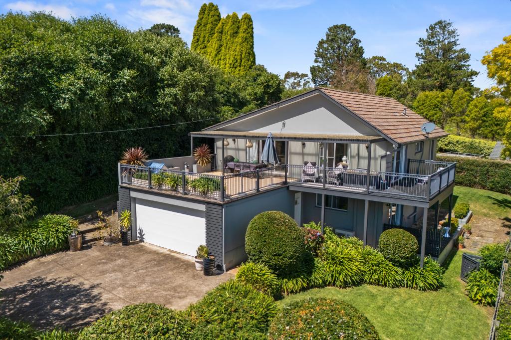 10 Daphne St, Bowral, NSW 2576