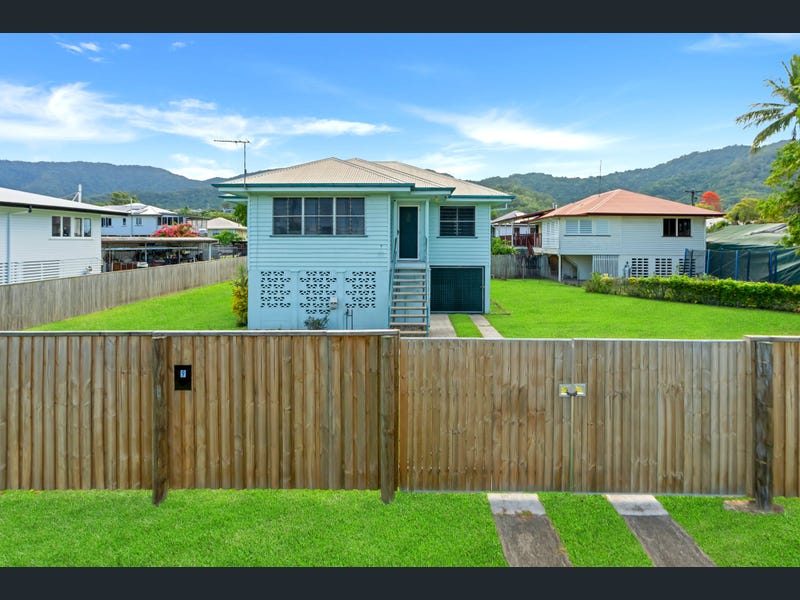 9 Gordon St, Earlville, QLD 4870