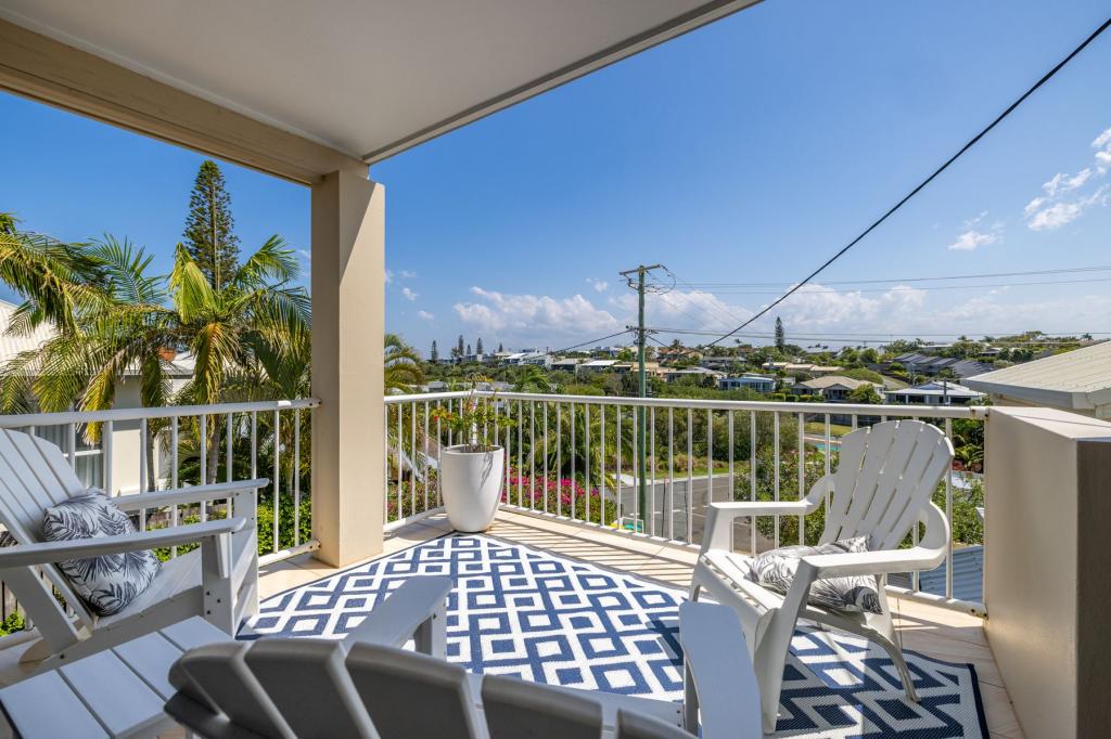 2/8 Sobraon St, Sunrise Beach, QLD 4567