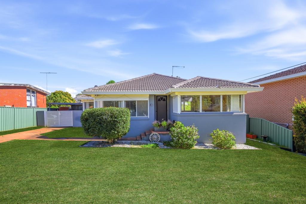 7 Manning St, Campbelltown, NSW 2560