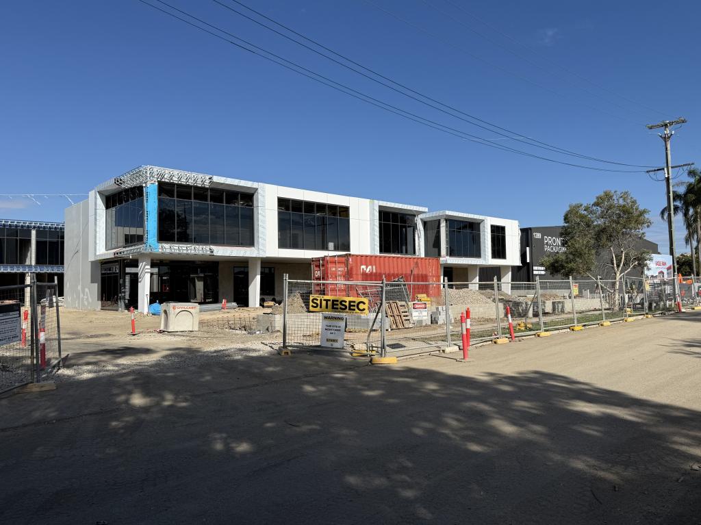 229-231/1307 KINGSFORD SMITH DR, PINKENBA, QLD 4008