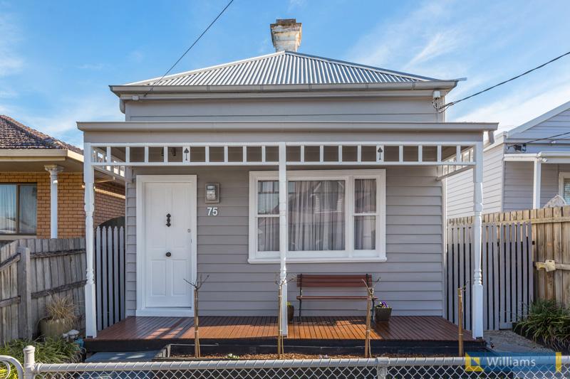 75 Oakbank St, Newport, VIC 3015