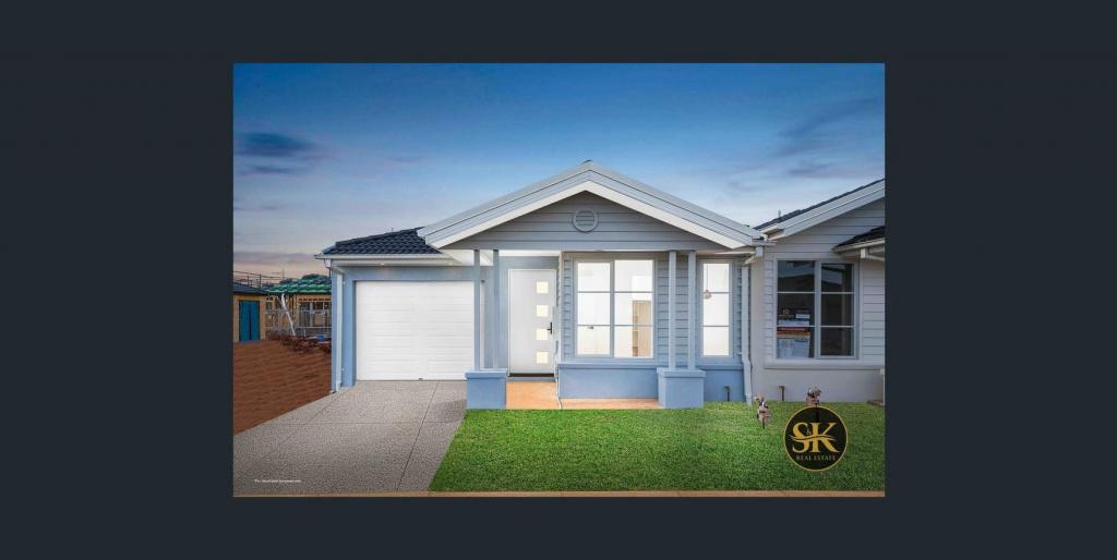 32 Rice Flower Cres, Strathtulloh, VIC 3338