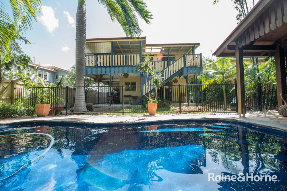 10 Glenlyon St, Gladstone Central, QLD 4680