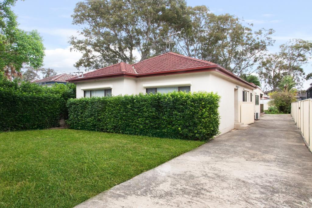 105 Belmore Rd N, Riverwood, NSW 2210