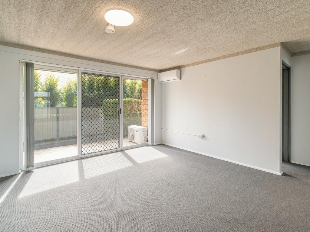 2/14 STEVENSON ST, TAREE, NSW 2430
