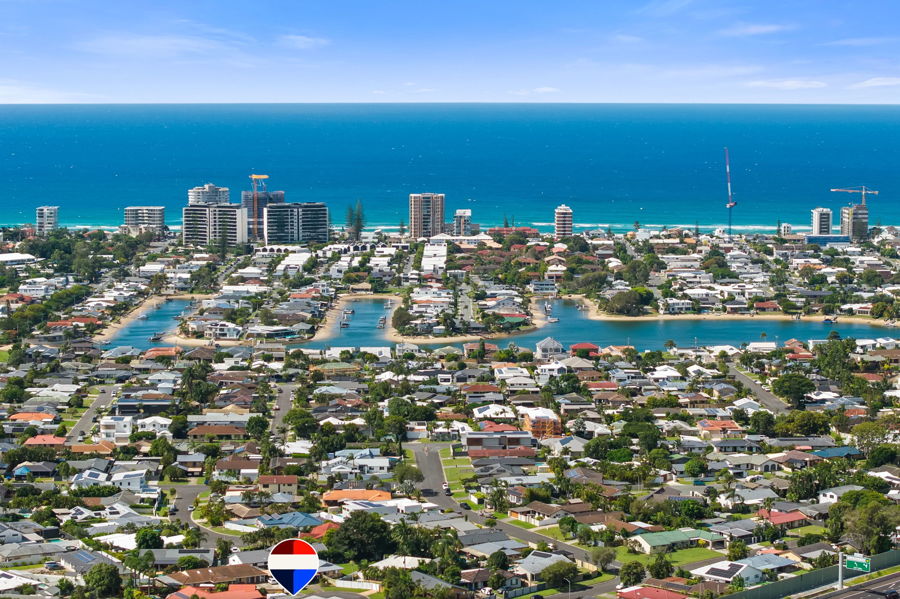 3 View Ct, Palm Beach, QLD 4221