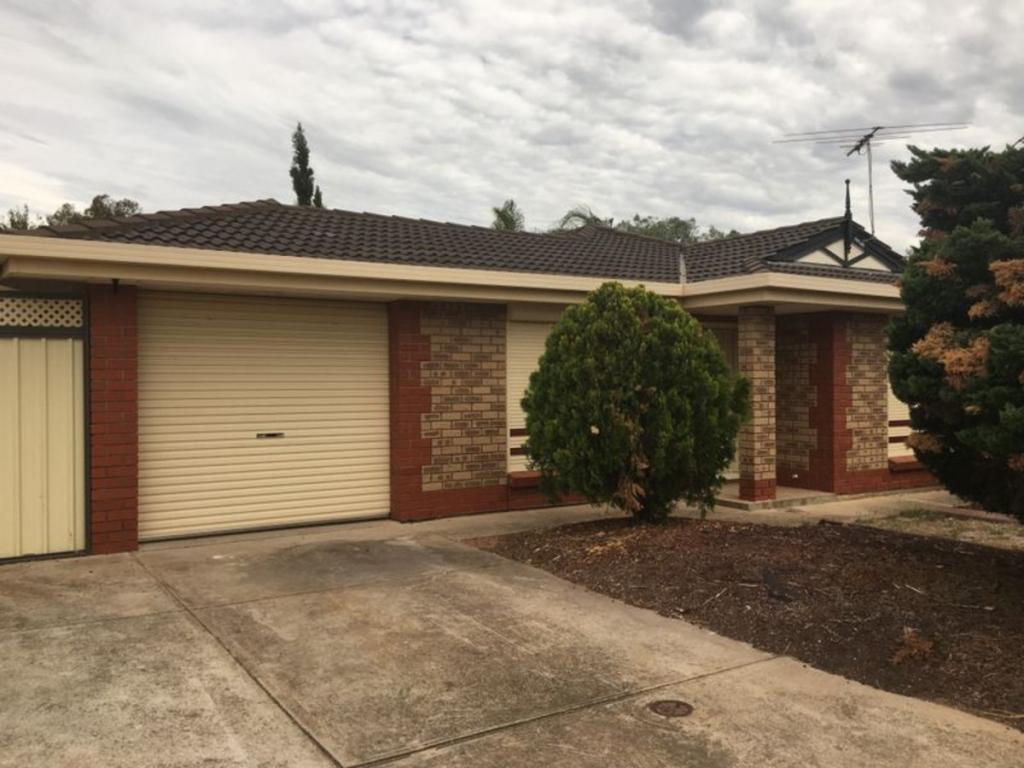 8 Melanie Ct, Paralowie, SA 5108