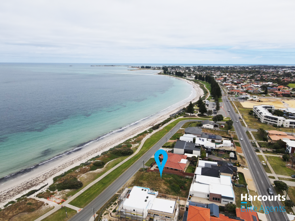 14 Warnbro Beach Rd, Safety Bay, WA 6169