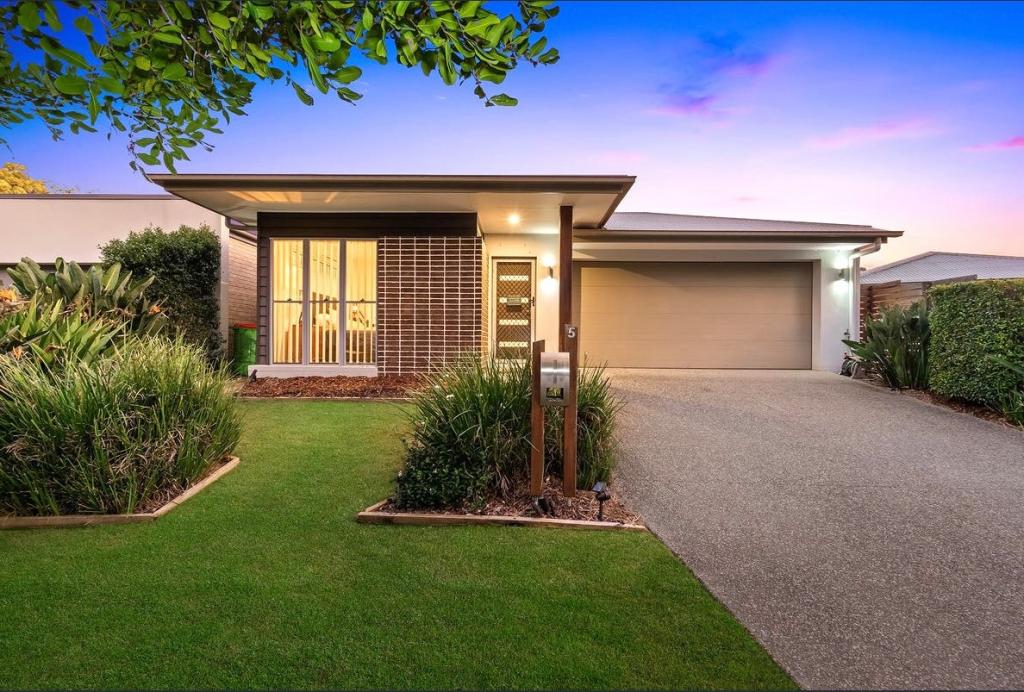 5 KING ORCHID CCT, COOMERA, QLD 4209